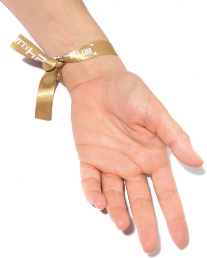 braccialetti-brasiliani-personalizzati-in-raso-lucido