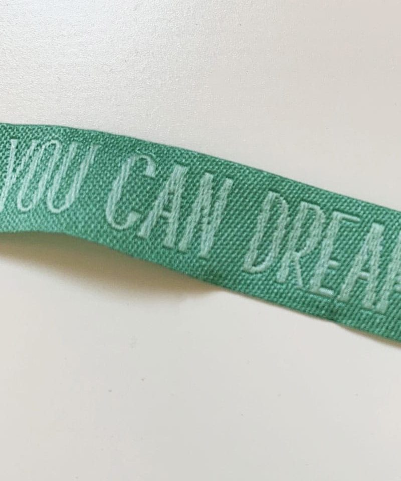 braccialetti-personalizzati-tessuti-dettaglio-1