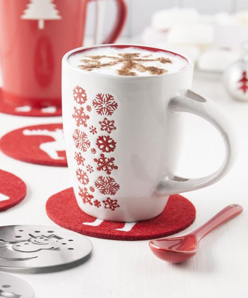 Tazza-in-ceramica-natalizia-con-fiocchi-di-neve-AP862005-b