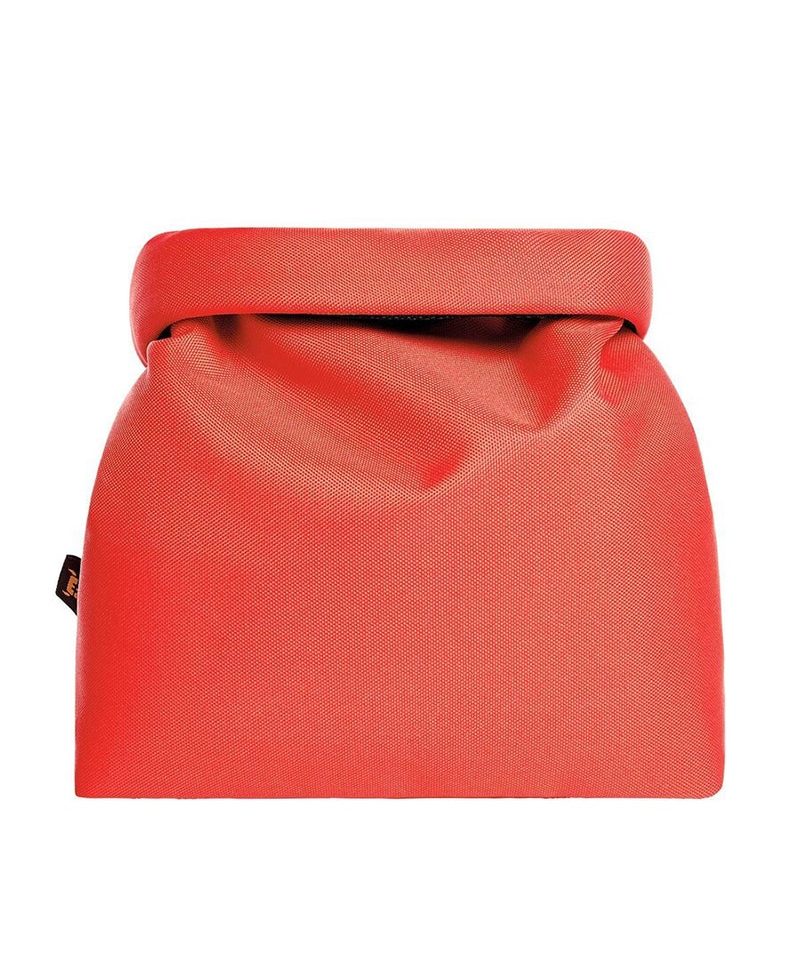 Borsa frigo pieghevole Halfar H1815028 rosso arrotolata