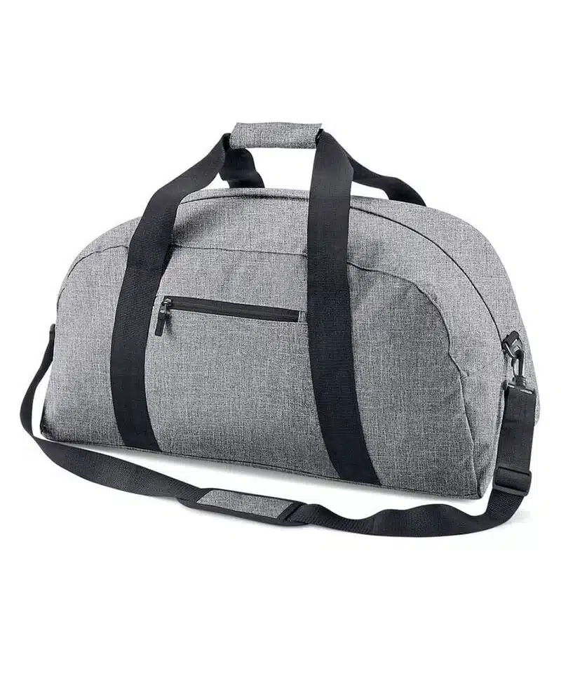 https://bybrand.it/wp-content/uploads/2023/04/Borsone-sport-con-tracolla-regolabile-Bagbase-BG22-grigio.jpg