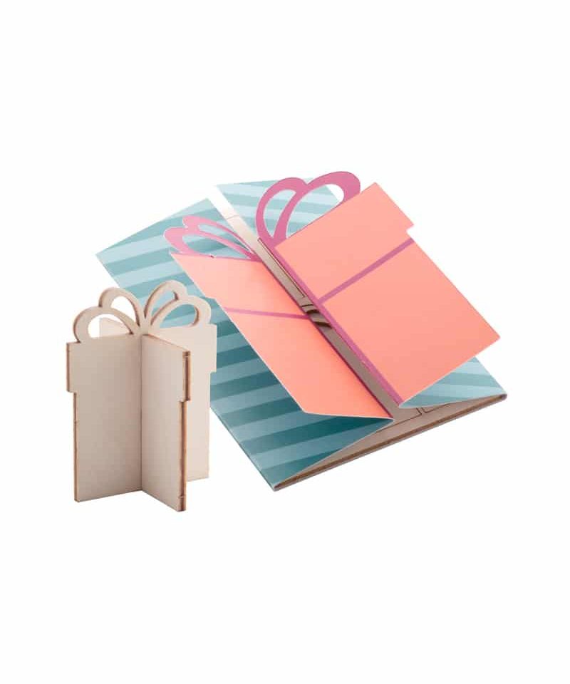 Biglietto natalizio stampa allover con puzzle in legno AP718658 6 Biglietto-Natalizio-stampa-allover-con-puzzle-in-legno-ap718658-regalo