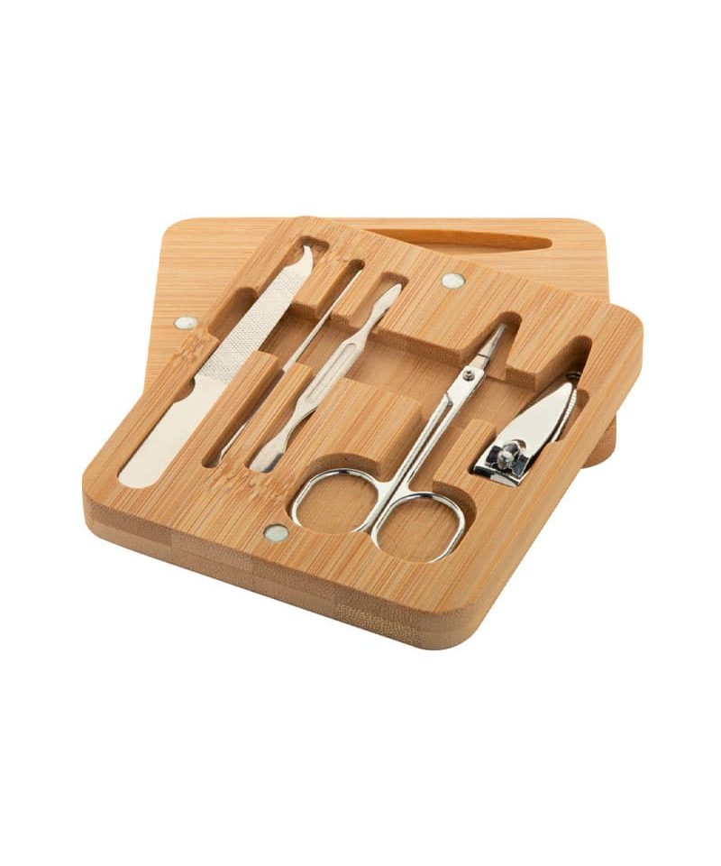 Set-per-manicure-da-5-pezzi-in-acciaio-inox-in-cofanetto-di-bambù-AP808069