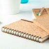 Quaderno A5 in sughero a spirale AP721717 1 Quaderno-A5-in-sughero-a-spirale-formato-AP721717-ambiet