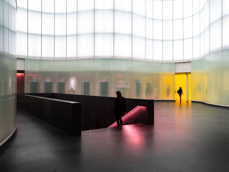 Gadget museali in Italia: perché i musei privati hanno un vantaggio che non sfruttano abbastanza. 2 Scopri la nostra selezione di gadget museali unici, pensati per arricchire l'esperienza dei visitatori di musei e siti culturali a Roma. Offriamo una vasta gamma di prodotti di merchandising, dai souvenir artigianali a oggetti ispirati alle opere d'arte e alla storia locale. Ogni articolo è realizzato con cura, riflettendo l'essenza e la bellezza del patrimonio culturale romano. Che tu stia cercando un regalo speciale o un modo per portare a casa un pezzo di Roma, i nostri gadget museali sono perfetti per ogni occasione. Scegli tra t-shirt, poster, libri, e molto altro, tutti progettati per celebrare la ricchezza della cultura romana. Visita il nostro sito per esplorare l'intera collezione e trovare il souvenir ideale che racconti la tua esperienza unica nella Città Eterna.